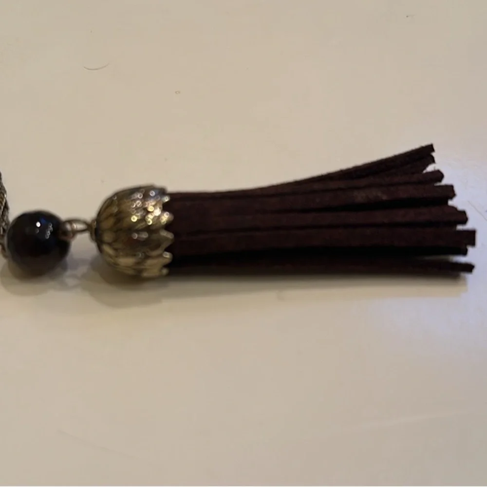 softly Understated Necklace EUC w/ Faceted beads, antique gold chain, leather … - Picture 8 of 8